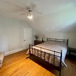 Room B In The White House